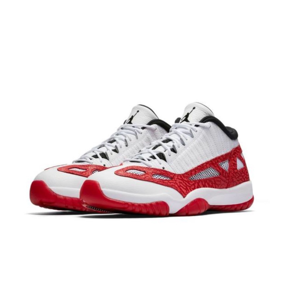 Jordan Retro 11 Low IE